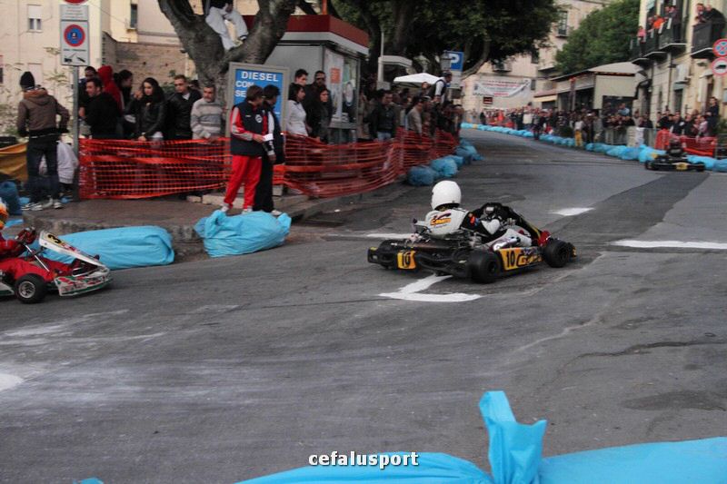 111120 sport2 444_tn.jpg